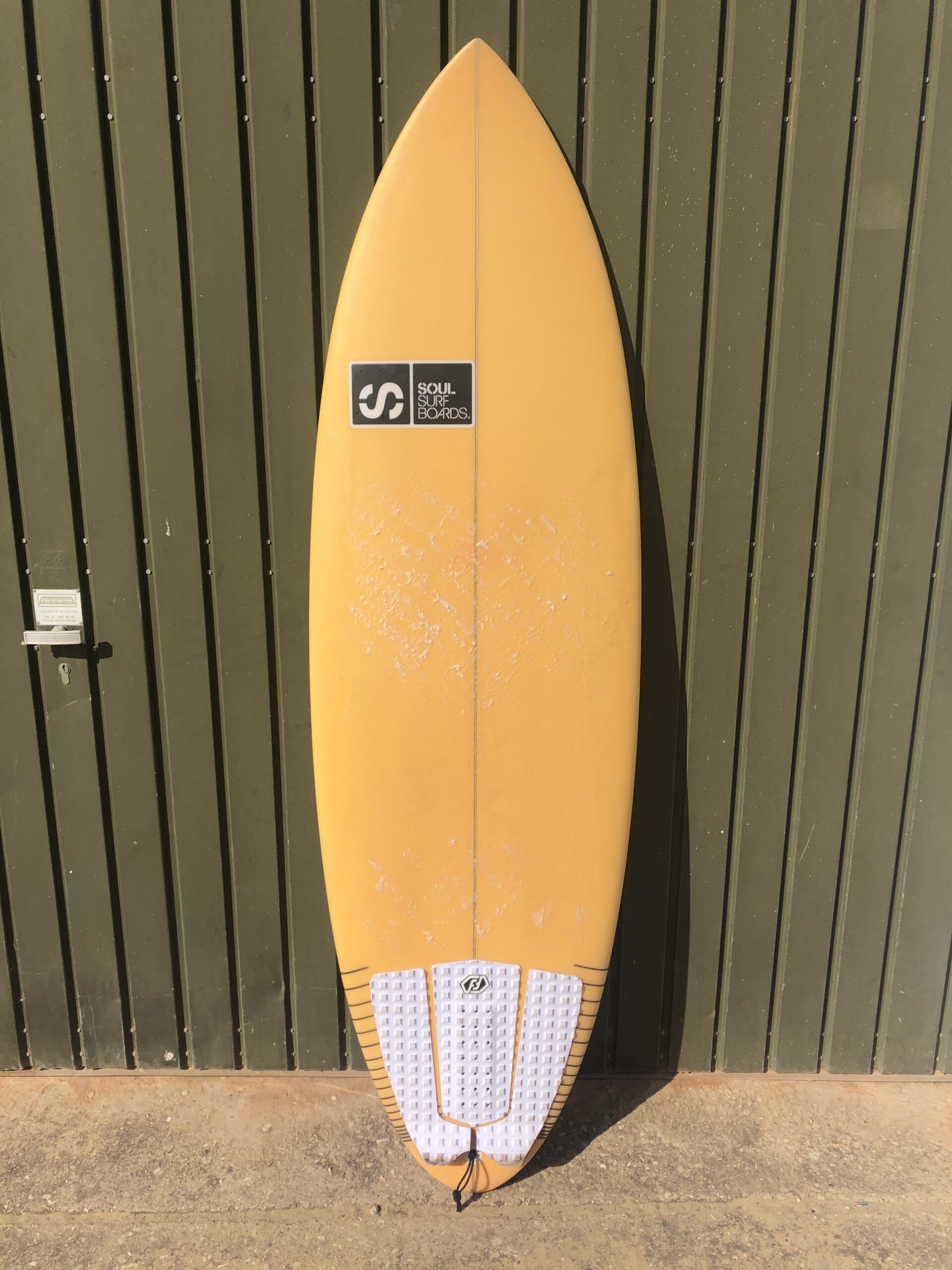 5’6 Shortboard